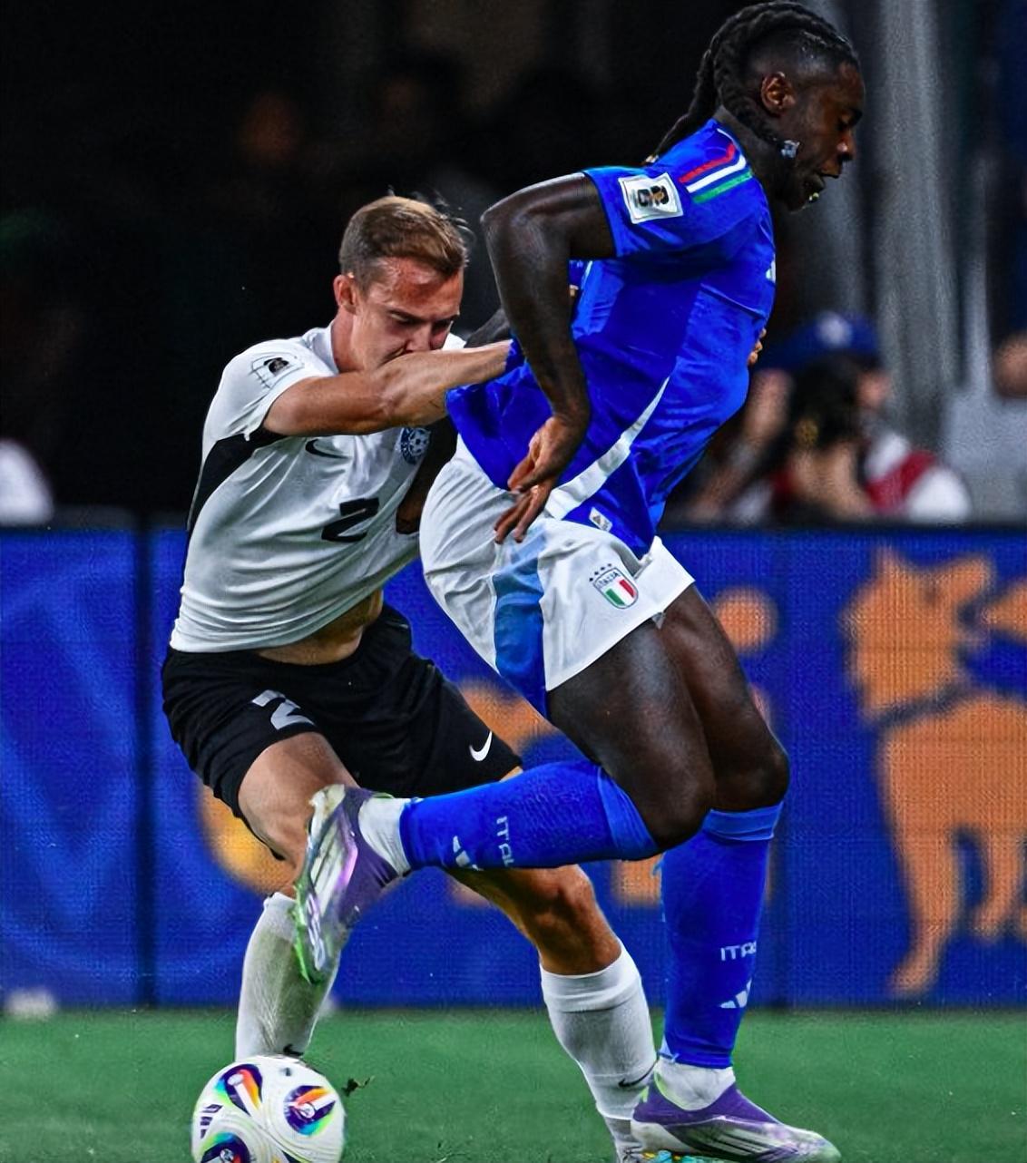 开云体育下载-5-0！狂轰40脚大秀攻势足球 新帅完美首秀 世界杯4冠王世预赛回魂