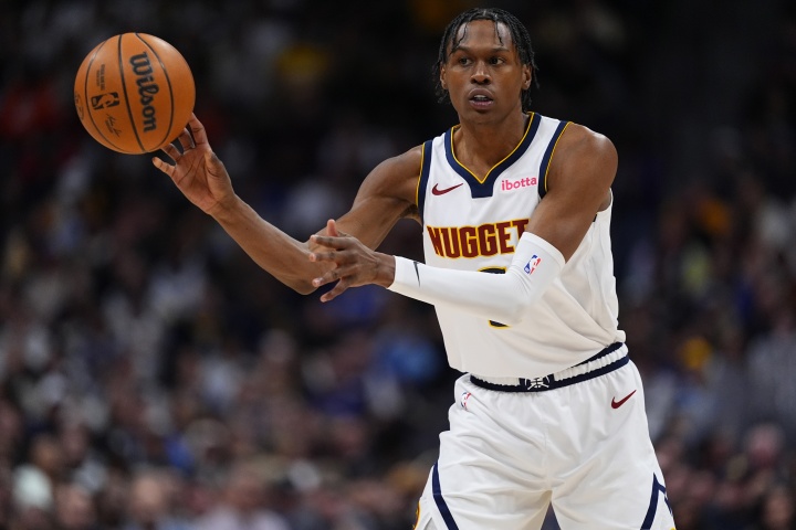 开云APP-掘金伤病魔咒！沃特森腿筋二级拉伤 预计长时间缺阵